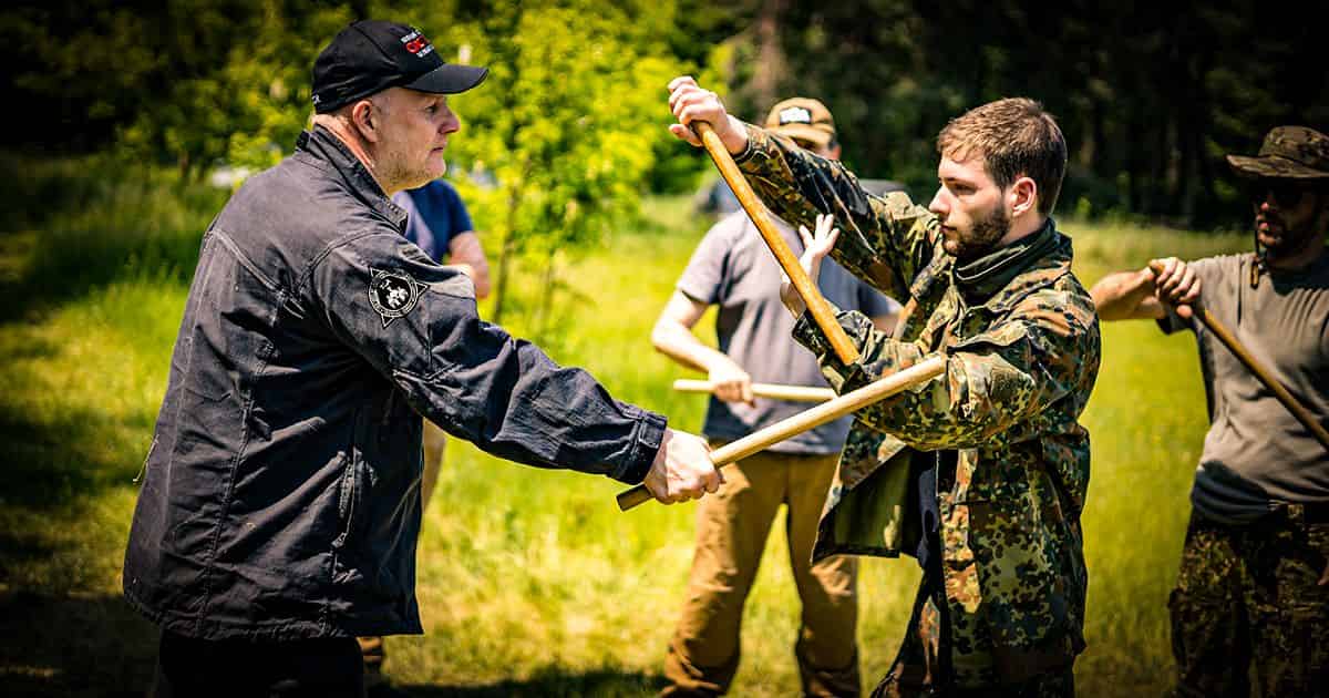 Kurz sebaobrany: Teleskopický obušok