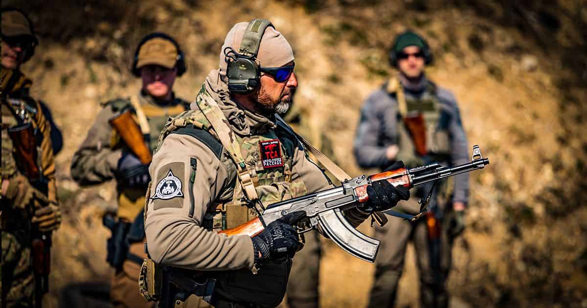 Puška: AK-Operátor